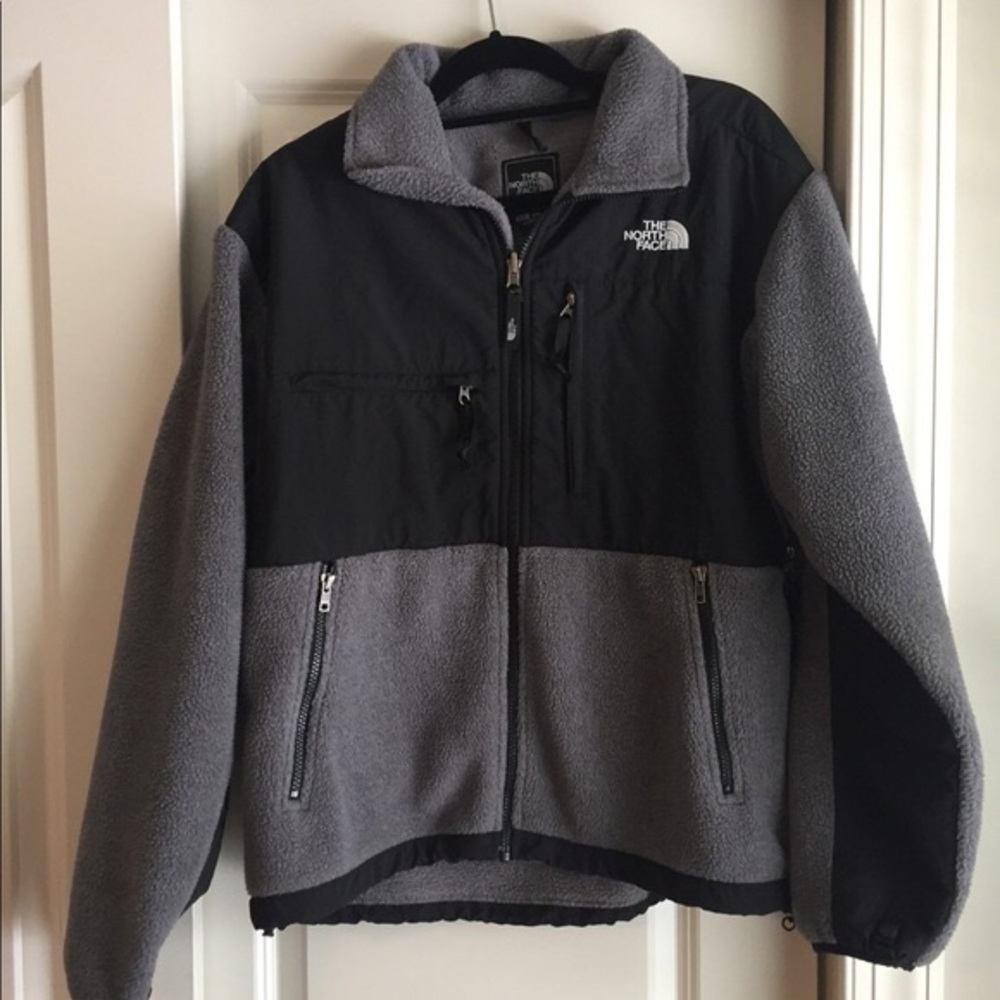 Black and grey north face jacket